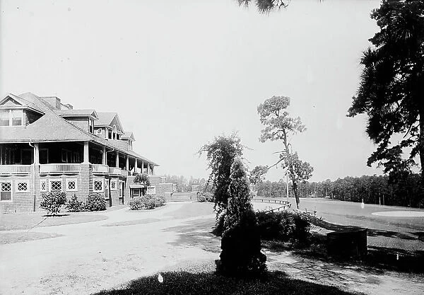 Views Of Augusta, Georgia; Country Club And Golf Links; Bon Air Hotel, 1913. Creator: Harris & Ewing. Views Of Augusta, Georgia; Country Club And Golf Links; Bon Air Hotel, 1913. Creator: Harris & Ewing