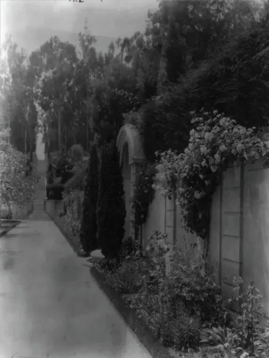 Framed Print : Villa Rose, Joseph Donahoe Grant house, 2260 Redington Road, Hillsborough, California, 1917. Creator: Frances Benjamin Johnston. Villa Rose, Joseph Donahoe Grant house, 2260 Redington Road, Hillsborough, California, 1917 Framed Print : Villa Rose, Joseph Donahoe Grant house, 2260 Redington Road, Hillsborough, California, 1917. Creator: Frances Benjamin Johnston. Villa Rose, Joseph Donahoe Grant house, 2260 Redington Road, Hillsborough, California, 1917
