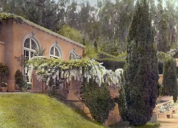 'Villa Rose, ' Joseph Donahoe Grant house, 2260 Redington Road, Hillsborough, California, 1917. Creator: Frances Benjamin Johnston. 'Villa Rose, ' Joseph Donahoe Grant house, 2260 Redington Road, Hillsborough, California, 1917