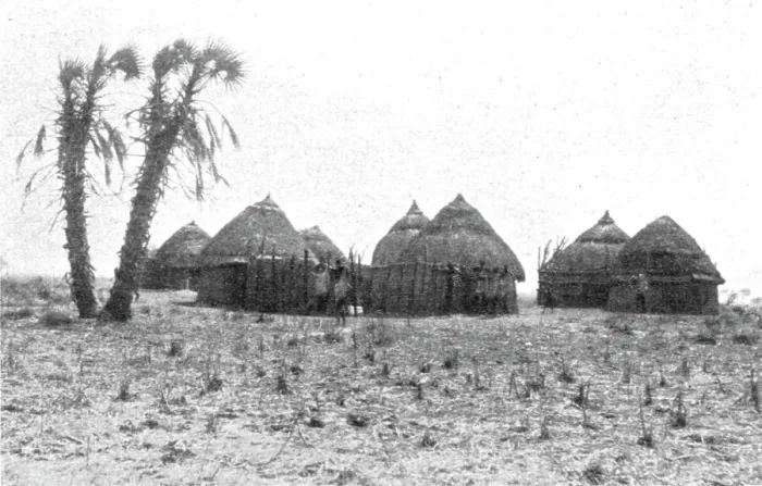 Framed Print : Un village de Chillouks; Le Nord-Est Africain, 1914. Creator: Unknown Framed Print : Un village de Chillouks; Le Nord-Est Africain, 1914. Creator: Unknown