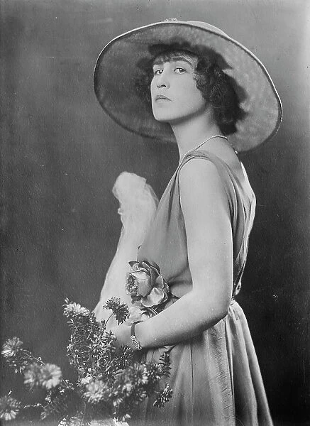 Violette Selfridge, between c1915 and c1920. Creator: Bain News Service