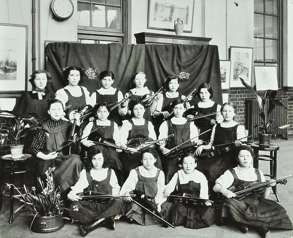 Violinists, Myrdle Street Girls School, Stepney, London, 1908