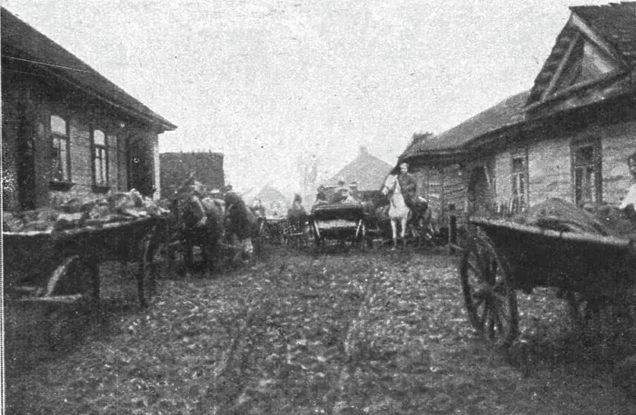 Framed Print : Visions de guerre sur le front russe; chars transportant des grands blesses, 1916. Creator: L.H Grondijs Framed Print : Visions de guerre sur le front russe; chars transportant des grands blesses, 1916. Creator: L.H Grondijs