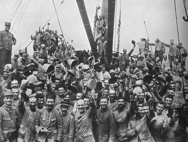 Vive la France: French troops on board a transport going to the Dardanelles, 1915