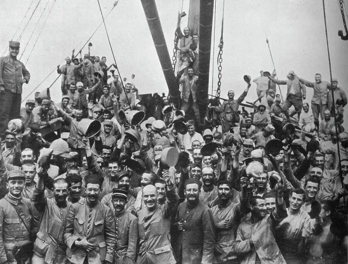 Framed Print : Vive la France: French troops on board a transport going to the Dardanelles, 1915 Framed Print : Vive la France: French troops on board a transport going to the Dardanelles, 1915