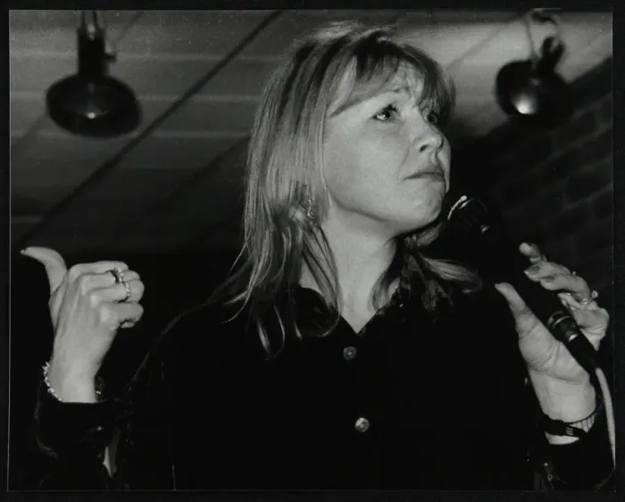 Framed Print : Vocalist Tina May at The Fairway, Welwyn Garden City, Hertfordshire, 7 March 1999 Framed Print : Vocalist Tina May at The Fairway, Welwyn Garden City, Hertfordshire, 7 March 1999