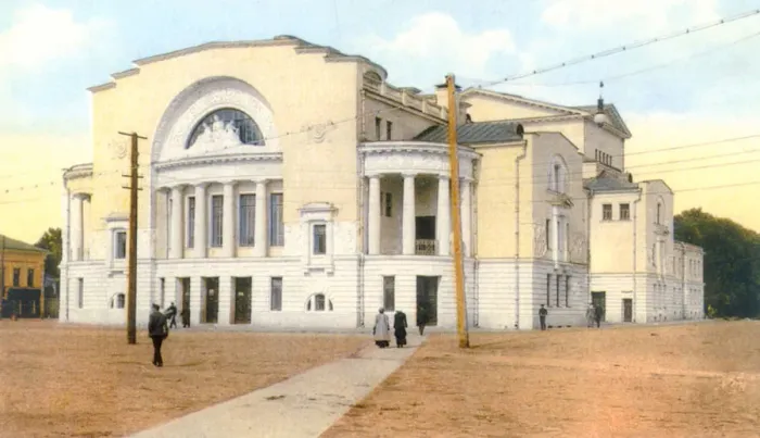 Framed Print : The Volkov Theatre, Yaroslavl, Russia, 1880s-1890s Framed Print : The Volkov Theatre, Yaroslavl, Russia, 1880s-1890s