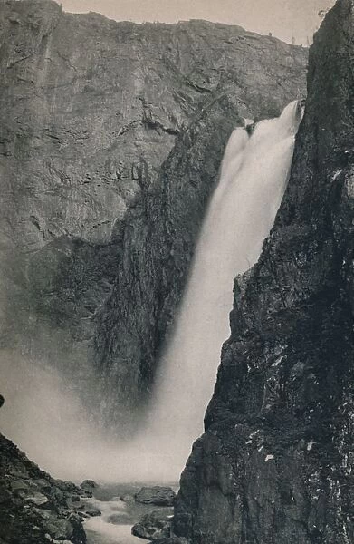 Voring Falls, 1914. Creator: Unknown