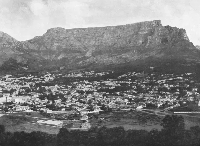 Framed Print : Vue de Cap; Afrique Australe, 1914. Creator: Unknown Framed Print : Vue de Cap; Afrique Australe, 1914. Creator: Unknown
