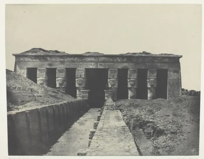 Framed Print : Vue Generale, Grand Temple de Denderah (Teutyres), Haute-Egypte, 1849 / 51 Framed Print : Vue Generale, Grand Temple de Denderah (Teutyres), Haute-Egypte, 1849 / 51