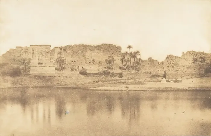 Framed Print : Vue generale de l ile de Philae, prise de l Est, 1849-50 Framed Print : Vue generale de l ile de Philae, prise de l Est, 1849-50