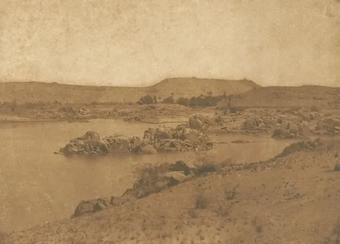 Framed Print : Vue de la premiere Cataracte, prise a l Ouest, entre Assouan et Philae, 1849-50 Framed Print : Vue de la premiere Cataracte, prise a l Ouest, entre Assouan et Philae, 1849-50
