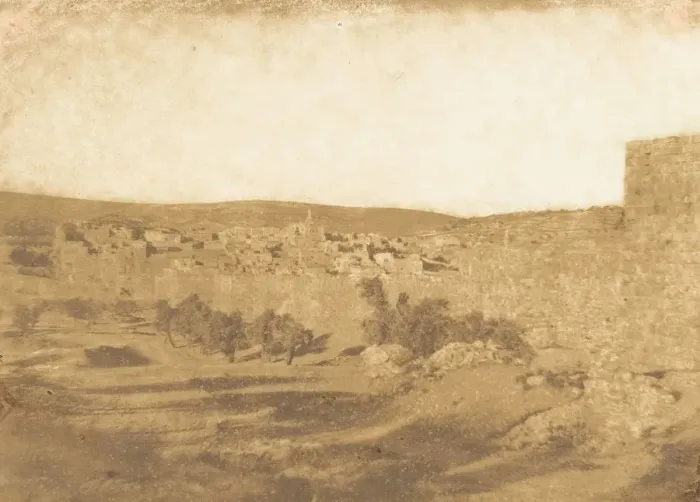 Framed Print : Vue prise au Nord-Ouest de Jerusalem, August 1850. Creator: Maxime du Camp Framed Print : Vue prise au Nord-Ouest de Jerusalem, August 1850. Creator: Maxime du Camp