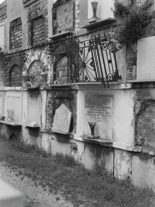 Framed Print : Wall tombs of the old St. Louis Cemetery, New Orleans, between 1920 and 1926. Creator: Arnold Genthe Framed Print : Wall tombs of the old St. Louis Cemetery, New Orleans, between 1920 and 1926. Creator: Arnold Genthe