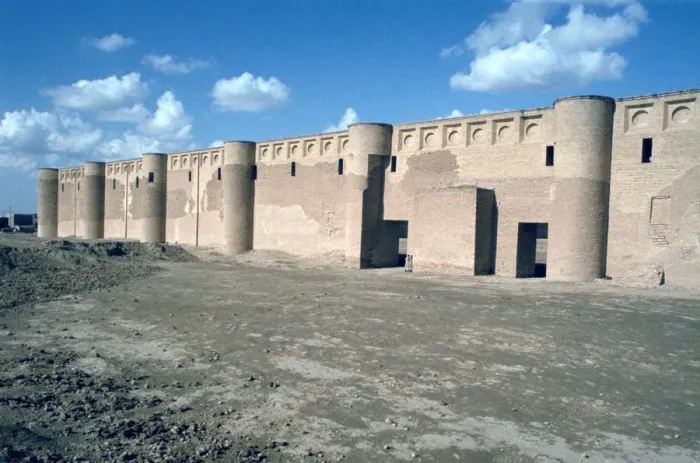 Framed Print : Walls of the Friday Mosque, Samarra, Iraq, 1977 Framed Print : Walls of the Friday Mosque, Samarra, Iraq, 1977