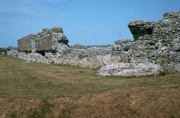 Walls of the Roman port of Richborough, 1st century