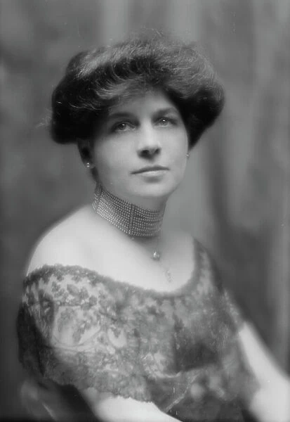 Wanger, S.F. Mrs. portrait photograph, 1912 May 14. Creator: Arnold Genthe