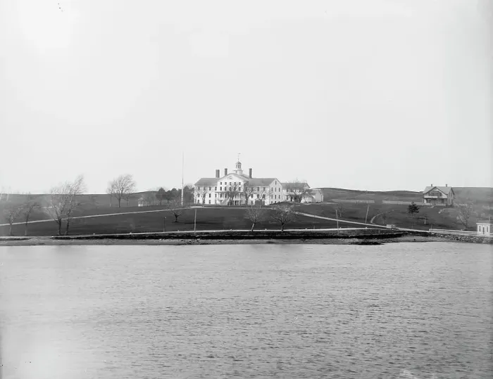 Framed Print : War College, Coasters Harbor, Newport, between 1890 and 1901. Creator: Unknown Framed Print : War College, Coasters Harbor, Newport, between 1890 and 1901. Creator: Unknown