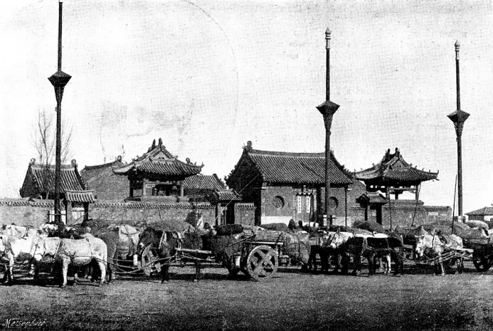 Framed Print : The War in Eastern Asia: carts with stores leaving Niuchuang for Mukden, 1895. Creator: Unknown Framed Print : The War in Eastern Asia: carts with stores leaving Niuchuang for Mukden, 1895. Creator: Unknown