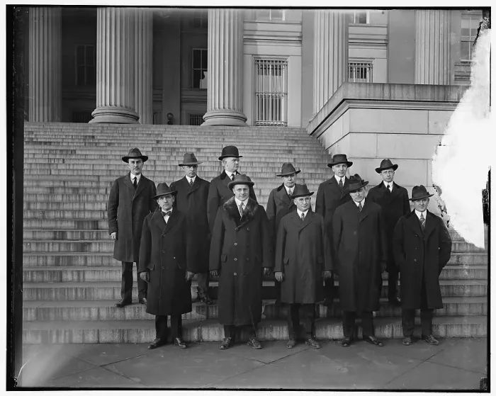 Framed Print : War Savings Committee, between 1910 and 1920. Creator: Harris & Ewing. War Savings Committee, between 1910 and 1920. Creator: Harris & Ewing Framed Print : War Savings Committee, between 1910 and 1920. Creator: Harris & Ewing. War Savings Committee, between 1910 and 1920. Creator: Harris & Ewing