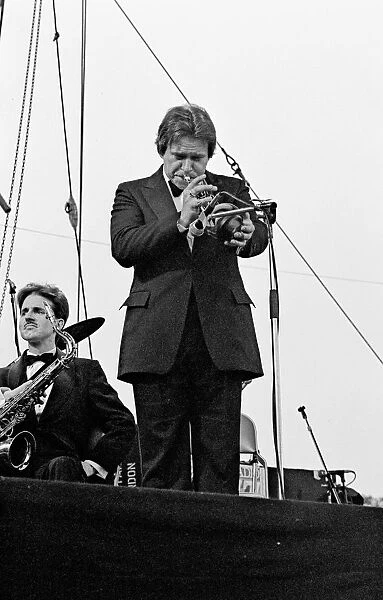 Warren Vache and Scott Hamilton, Capital Jazz Festival, Knebworth, 1982. Artist: Brian O Connor