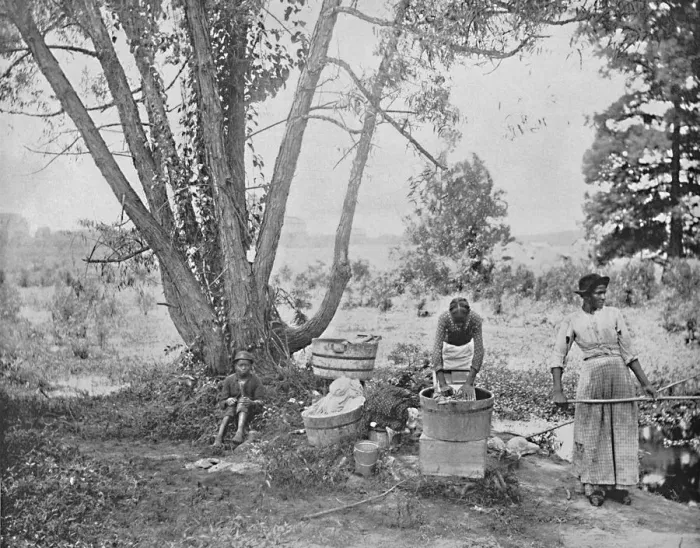 Framed Print : Washerwomen, El Paso, Texas, c1897. Creator: Unknown Framed Print : Washerwomen, El Paso, Texas, c1897. Creator: Unknown