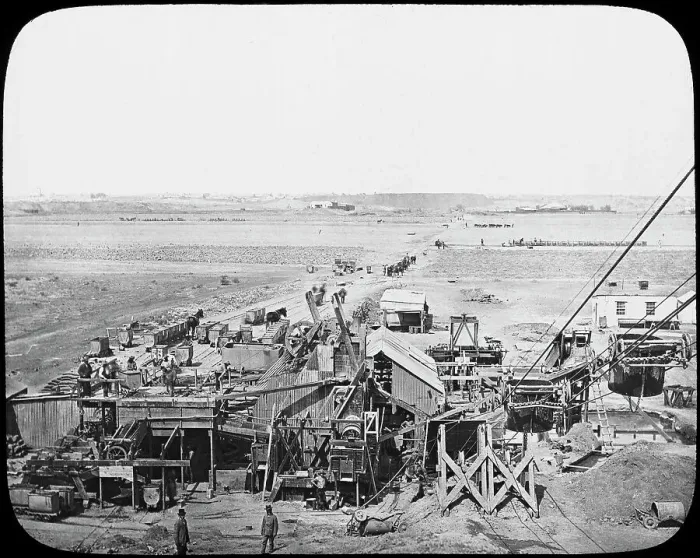Framed Print : Washing gear and floors at a mine, South Africa, c1890 Framed Print : Washing gear and floors at a mine, South Africa, c1890