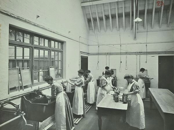 The washing room, Battersea Polytechnic, London, 1907