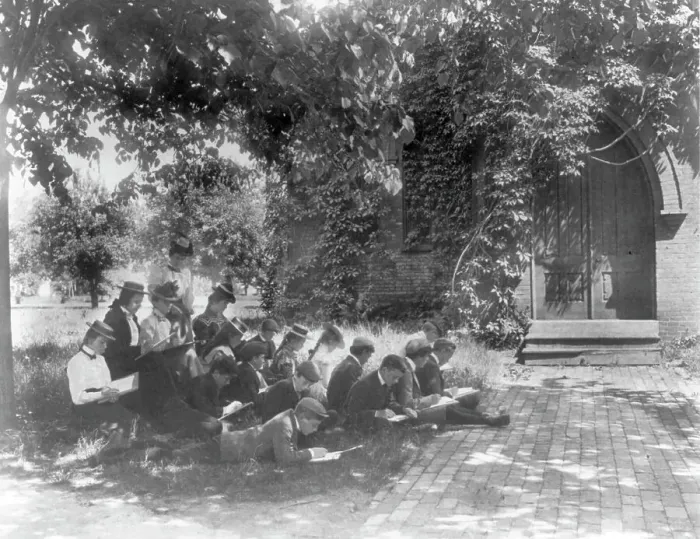 Framed Print : Washington, D.C. public schools, 1st Division - art class sketching outdoors, (1899?). Creator: Frances Benjamin Johnston Framed Print : Washington, D.C. public schools, 1st Division - art class sketching outdoors, (1899?). Creator: Frances Benjamin Johnston