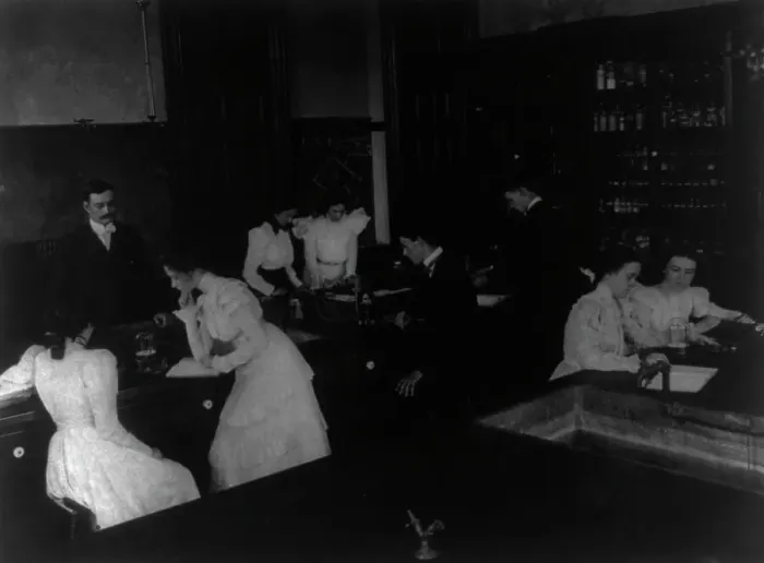 Framed Print : Washington, D.C. Public Schools - classroom scenes and school activities, (1899?). Creator: Frances Benjamin Johnston Framed Print : Washington, D.C. Public Schools - classroom scenes and school activities, (1899?). Creator: Frances Benjamin Johnston
