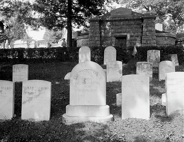 Washington Irving's grave, Sleepy Hollow, Tarrytown, N.Y. between 1910 and 1920. Creator: Unknown