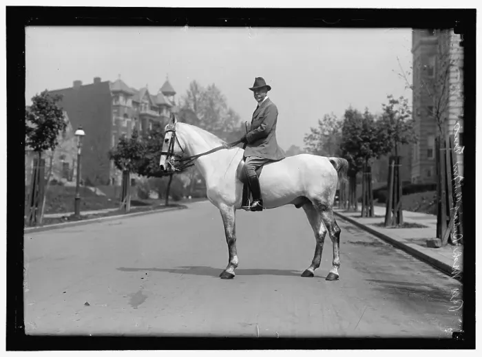 Framed Print : Washington Riding Club, between 1909 and 1923. Creator: Harris & Ewing. Washington Riding Club, between 1909 and 1923. Creator: Harris & Ewing Framed Print : Washington Riding Club, between 1909 and 1923. Creator: Harris & Ewing. Washington Riding Club, between 1909 and 1923. Creator: Harris & Ewing