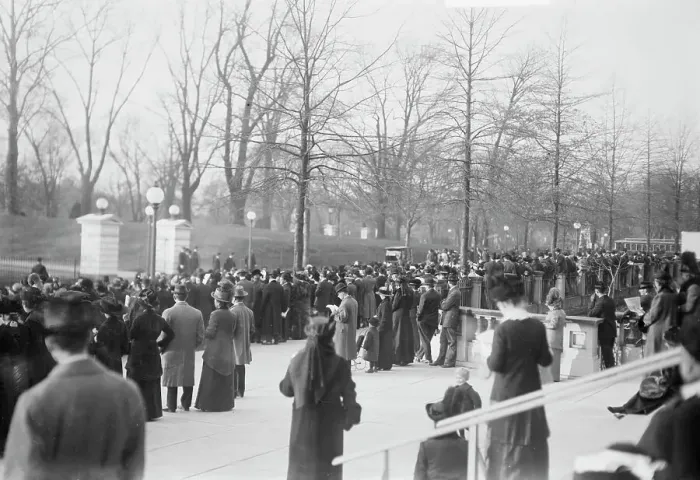 Framed Print : Watching White House, 1913. Creator: Bain News Service Framed Print : Watching White House, 1913. Creator: Bain News Service