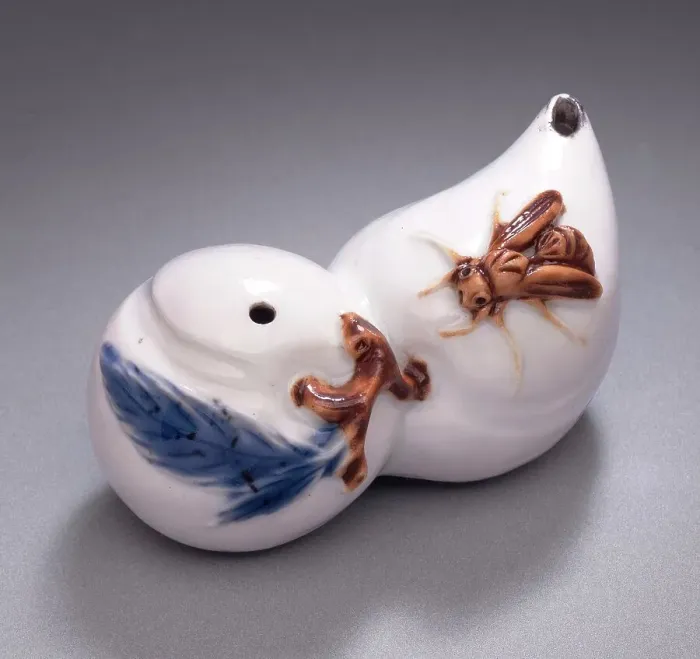 Framed Print : Water Dropper (suiteki) in the Form of Two Chestnuts and a Wasp, Late 19th century. Creator: Unknown Framed Print : Water Dropper (suiteki) in the Form of Two Chestnuts and a Wasp, Late 19th century. Creator: Unknown
