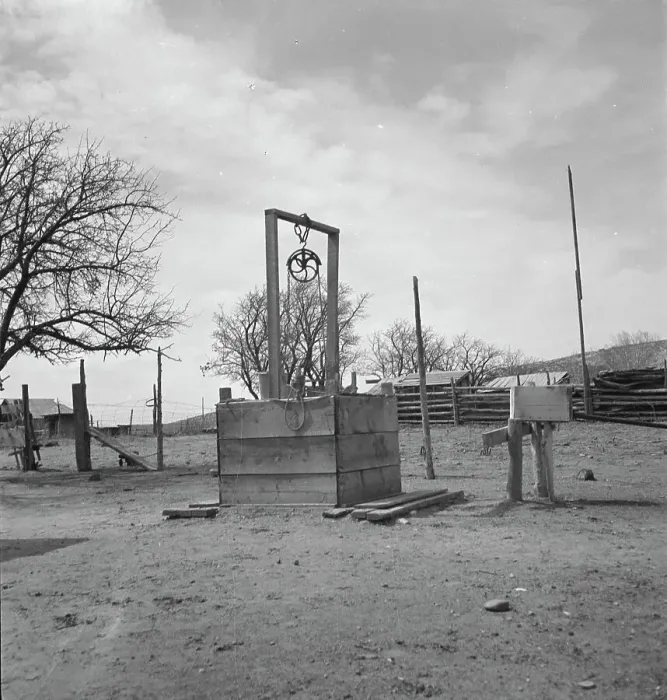 Framed Print : Water supply in Escalante, Utah, 1936. Creator: Dorothea Lange Framed Print : Water supply in Escalante, Utah, 1936. Creator: Dorothea Lange