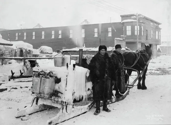 Framed Print : Water wagon, between c1900 and c1930. Creator: Unknown Framed Print : Water wagon, between c1900 and c1930. Creator: Unknown