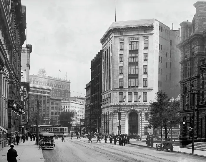 Framed Print : Wayne County and Home Savings Bank, Detroit, Mich. between 1900 and 1920. Creator: Unknown Framed Print : Wayne County and Home Savings Bank, Detroit, Mich. between 1900 and 1920. Creator: Unknown