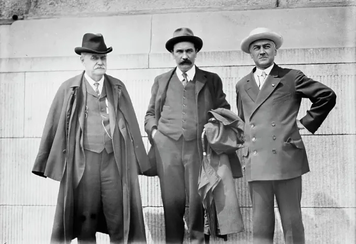 Framed Print : W.B. Howland, Henry Vivian, [and] John A. Stewart, 1913. Creator: Bain News Service
