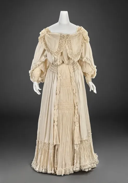 Framed Print : Wedding Dress (Bodice, Skirt), 1903. Creator: Unknown Framed Print : Wedding Dress (Bodice, Skirt), 1903. Creator: Unknown