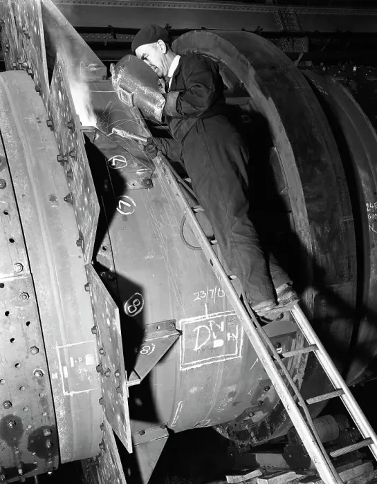 Framed Print : Welding an industrial drying unit, Edgar Allen Steel Co, Sheffield, South Yorkshire, 1962 Framed Print : Welding an industrial drying unit, Edgar Allen Steel Co, Sheffield, South Yorkshire, 1962