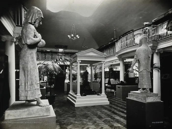 Framed Print : Wellcome Historical Medical Museum, Wigmore Street, London: the galleried Hall of Statuary. Creator: Unknown Framed Print : Wellcome Historical Medical Museum, Wigmore Street, London: the galleried Hall of Statuary. Creator: Unknown