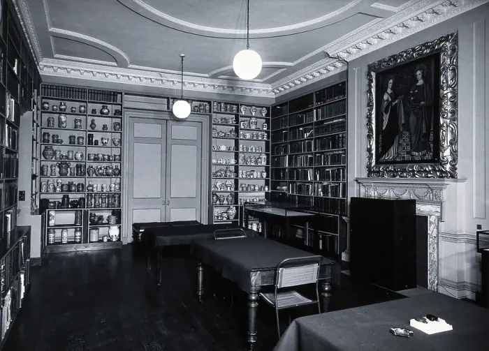 Framed Print : The Wellcome Historical Medical Museum, 28 Portman Square, London: the Library... c1954. Creator: Unknown Framed Print : The Wellcome Historical Medical Museum, 28 Portman Square, London: the Library... c1954. Creator: Unknown