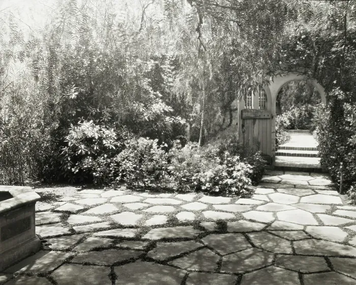 Framed Print : Wellington Stanley Morse house, 450 South San Rafael Avenue, Pasadena, California, 1917. Creator: Frances Benjamin Johnston Framed Print : Wellington Stanley Morse house, 450 South San Rafael Avenue, Pasadena, California, 1917. Creator: Frances Benjamin Johnston