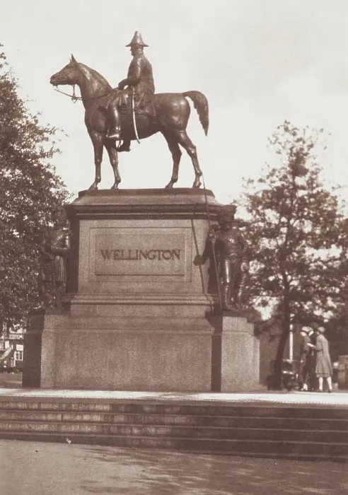 Framed Print : Wellington's Statue. From the album: Photograph album - London, 1920s. Creator: Harry Moult Framed Print : Wellington's Statue. From the album: Photograph album - London, 1920s. Creator: Harry Moult