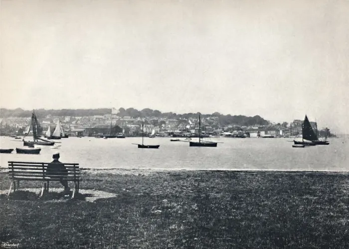 Framed Print : West Cowes - View from East Cowes, 1895 Framed Print : West Cowes - View from East Cowes, 1895