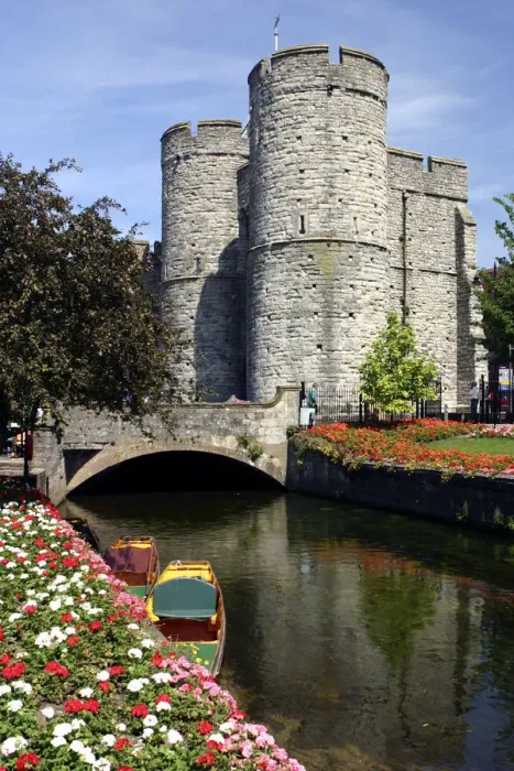 Framed Print : West Gate Towers, Canterbury, Kent Framed Print : West Gate Towers, Canterbury, Kent