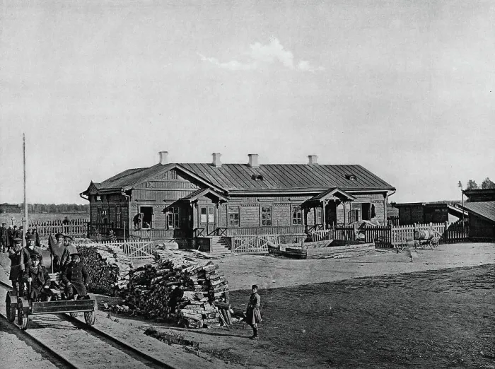 Framed Print : West-Siberian Railroad. Station of the Fifth Class, Vargashi, 1892-1896. Creator: Unknown Framed Print : West-Siberian Railroad. Station of the Fifth Class, Vargashi, 1892-1896. Creator: Unknown