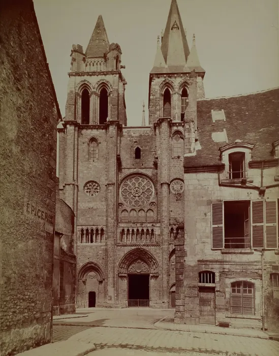 Framed Print : Western facade, Church of St Nicolas, Blois, between 1880-1900. Creator: Unknown Framed Print : Western facade, Church of St Nicolas, Blois, between 1880-1900. Creator: Unknown