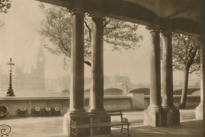 Framed Print : Westminster Bridge and Big Ben from the Terrace of St. Thomass Hospital, c1935 Framed Print : Westminster Bridge and Big Ben from the Terrace of St. Thomass Hospital, c1935