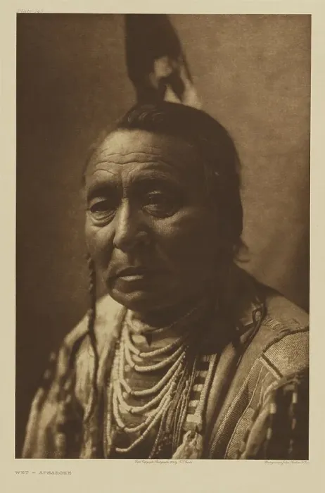 Framed Print : Wet-Apsaroke, 1908. Creator: Edward Sheriff Curtis Framed Print : Wet-Apsaroke, 1908. Creator: Edward Sheriff Curtis